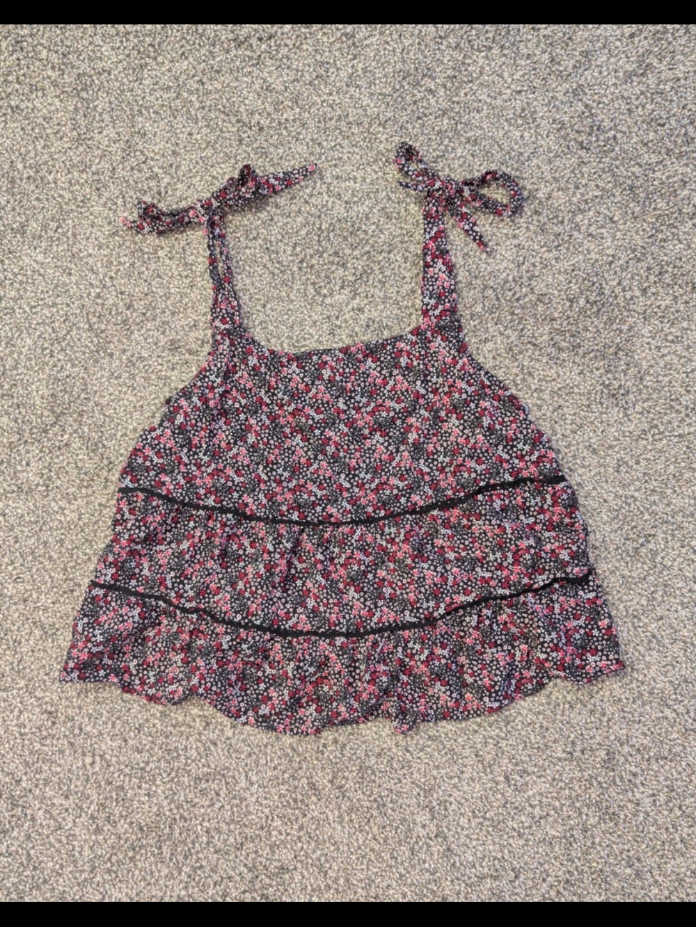 Womens large floral print with tie straps flowy tank slightly cropped- worn once